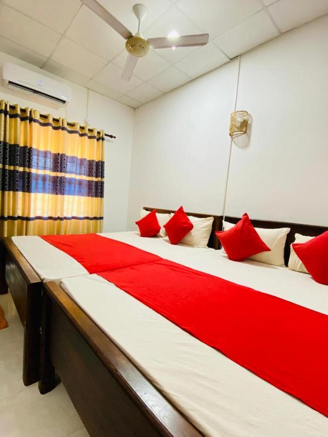 Meegahapokuna Resort Anuradhapura Exterior foto