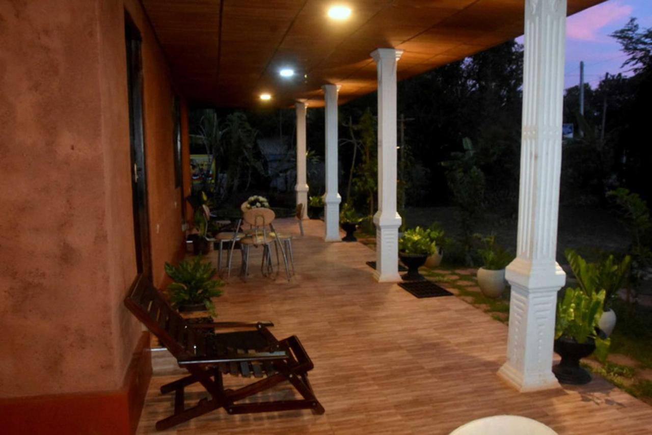 Meegahapokuna Resort Anuradhapura Exterior foto