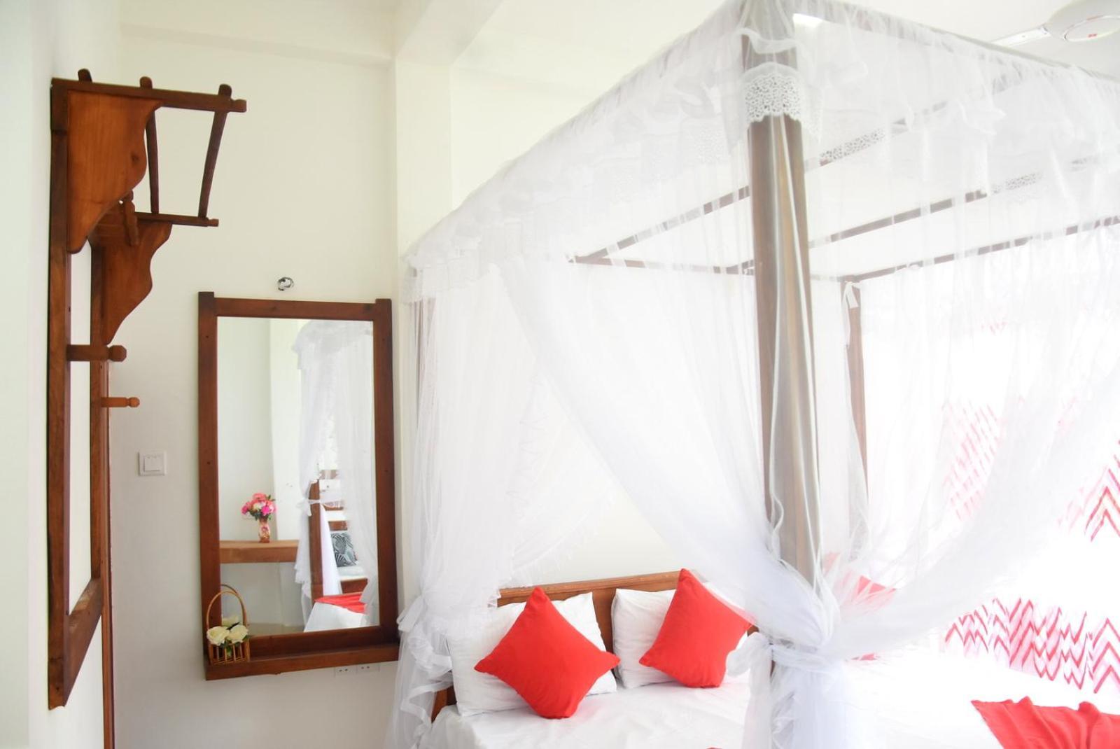 Meegahapokuna Resort Anuradhapura Exterior foto